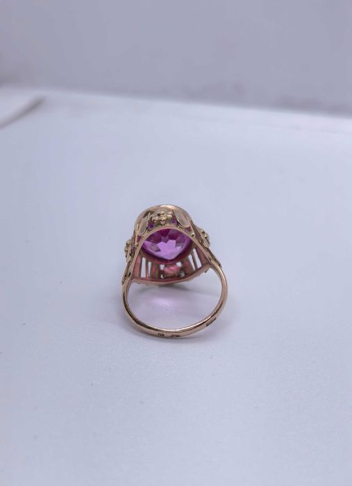 Кольцо красное золото