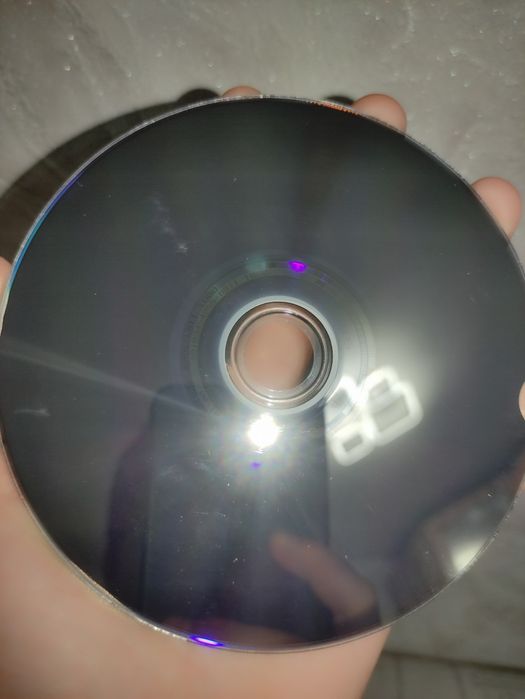 Продам FC24 диском (PS5)