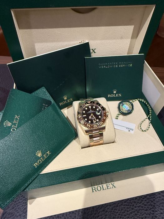 Rolex GMT - Master II Rootbeear Rose Gold