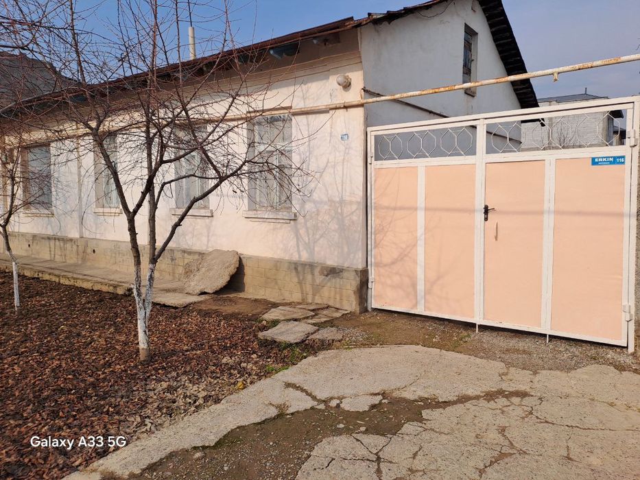 Зангота район эркин куча уй сотилади фасад 15.60 куча юузи