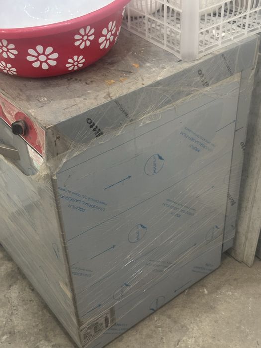 Продается промышленная посудомоечная машина Empero