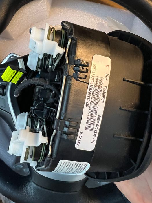 Volan original BMW, cu padele și airbag inclus, seria 1 3 4 F30