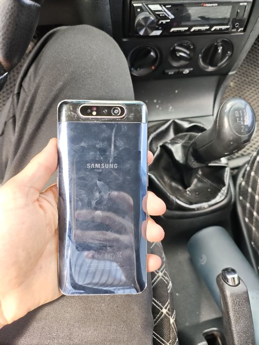 Samsung Galaxy A80 продам или обменяю