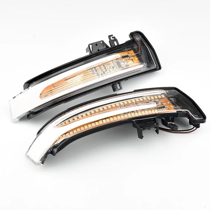 Semnalizări Dinamice oglinzi cu  LED Mercedes - A, B, C, E, CLA, GLA