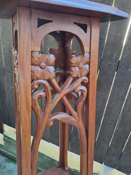 piedestal lemn inaltime 112 cm