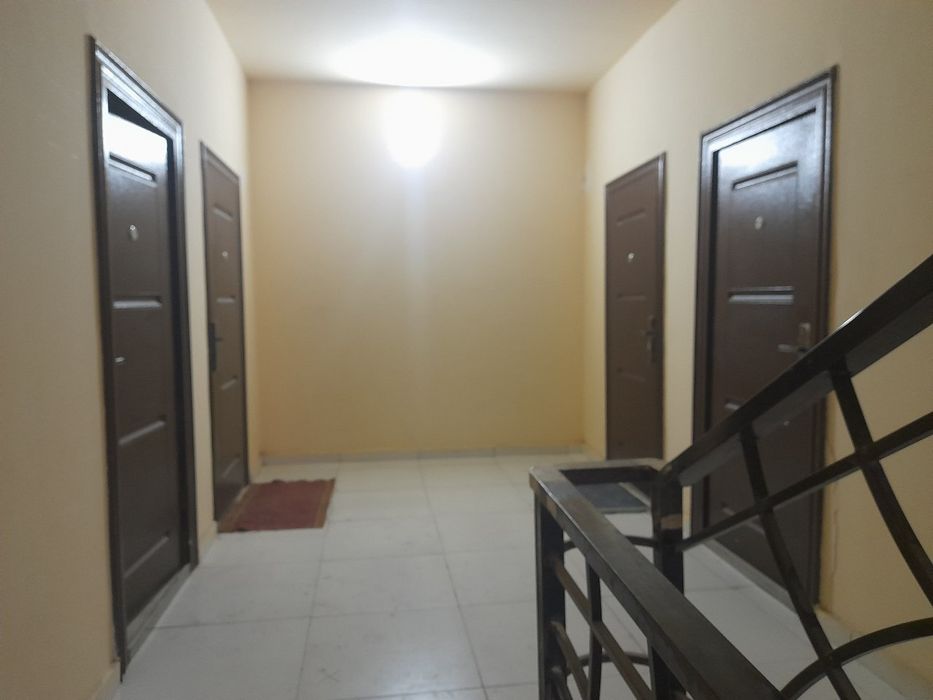 Samarqand aziz bozircha oldidan 1 xonlai uy sotiladi 47