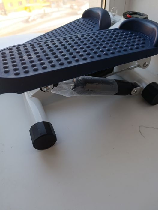 Продам степпер с эспандерами