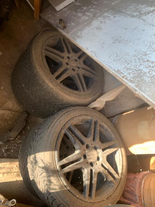 Продам 245/45R18 от Мерседеса w211
