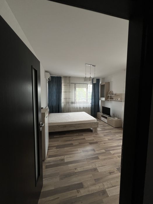 Vand apartament cu o camera Iasi