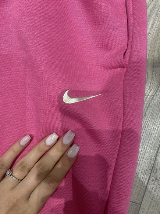 Nike анцуг.