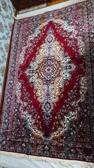 Албанский ковёр абсолютно новый, Палак