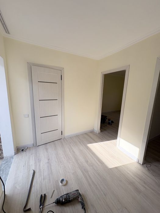 сдаем 2 комн квартиру в каскелен