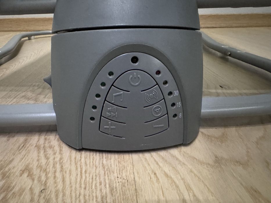 MoMi Детски шезлонг Bess Сиво