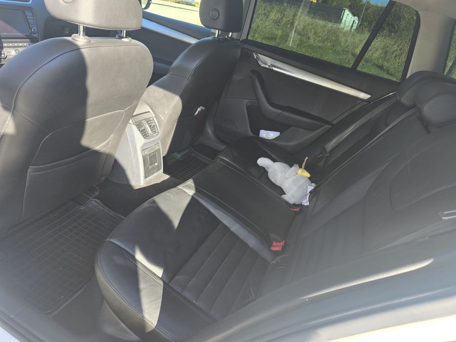 SKODA Octavia 2015 — imagine 5
