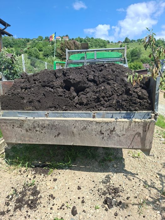 Transport nisip, pământ, pietris , balastru etc