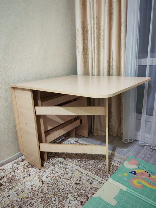 Продаеться мебель