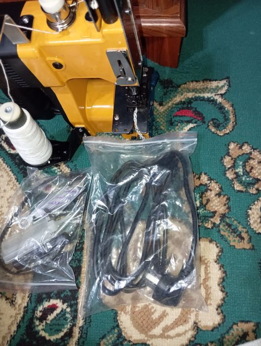 Мешкозашивочная машинка