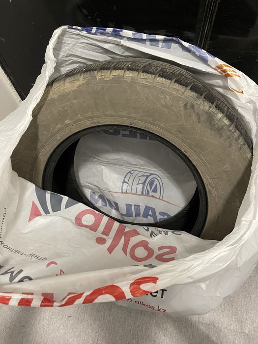 Продам шины Nokian