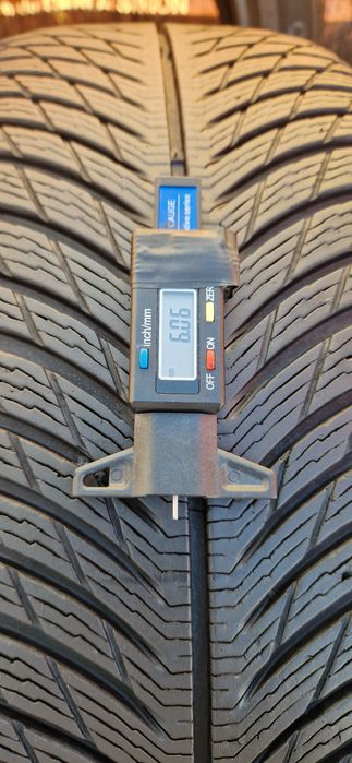 2 Anvelope Michelin 215 55 R18 M +S . Dot 2021
