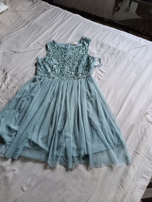 Дамски рокли официални