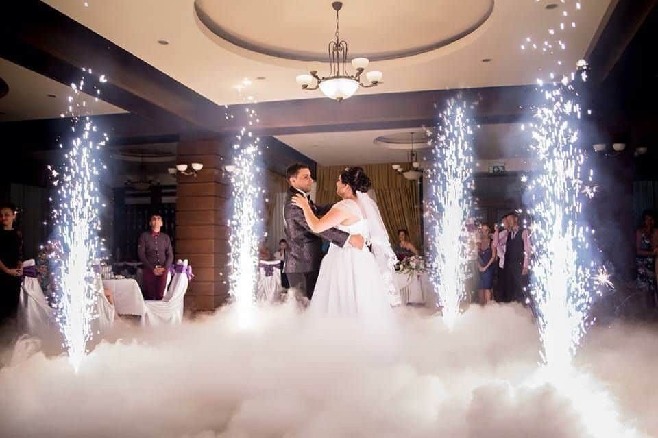 Nunți-Botezuri-Petreceri-Majorate