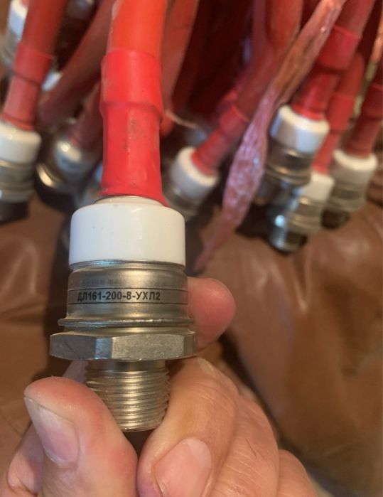 Диод лавинный.