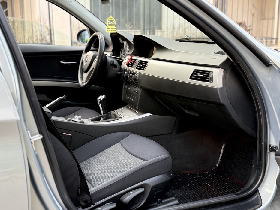 Vand/Schimb BMW Seria 3 E90 “ An Fabricatie 2007 “ Stare Foarte Buna
