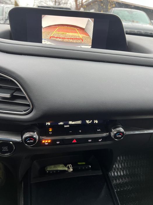 Mazda CX30 hibrid, avariat, AVARIATE