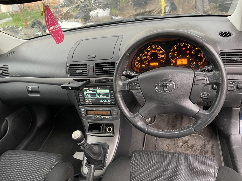 На Части Тойота Авенсис Тойота Авенсис 2.2 150 D-4d Д-4д