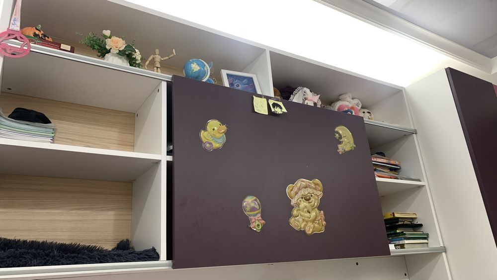 Детский гарнитур + стол