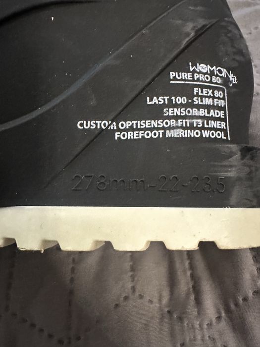 Дамски ски обувки 220-235мм - 37-35.5