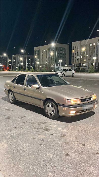 Продам машину опел вектра