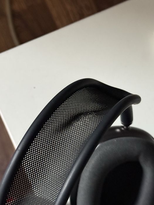 Airpods Max продам