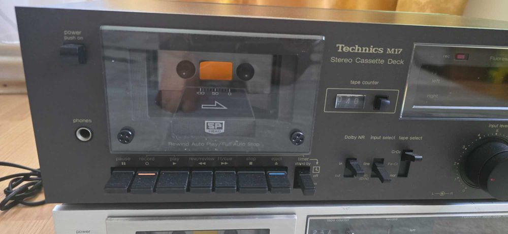 Deck Technics M14 si M17