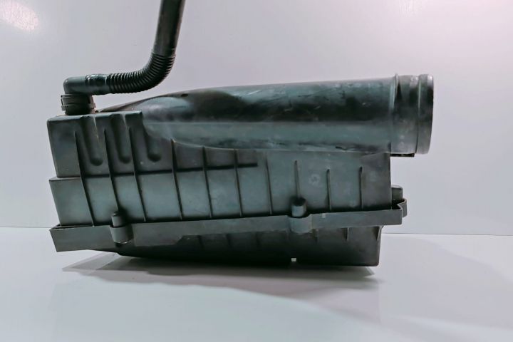 Carcasa filtru aer  3C0129607AF Volkswagen VW Golf a 5-a generatie