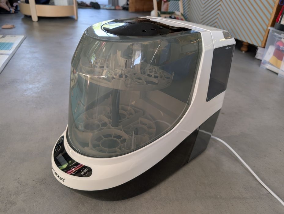 Стерилизатор / миялна за бебешки шишета Baby Brezza bottle washer pro