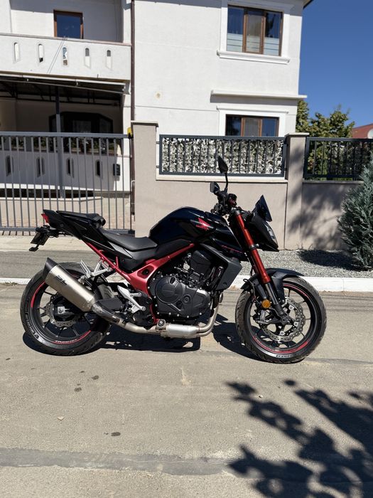 Honda Hornet 2024 750cc ABS -A2-
