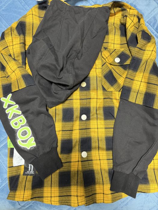 Продам рубашки от 10-15 лет