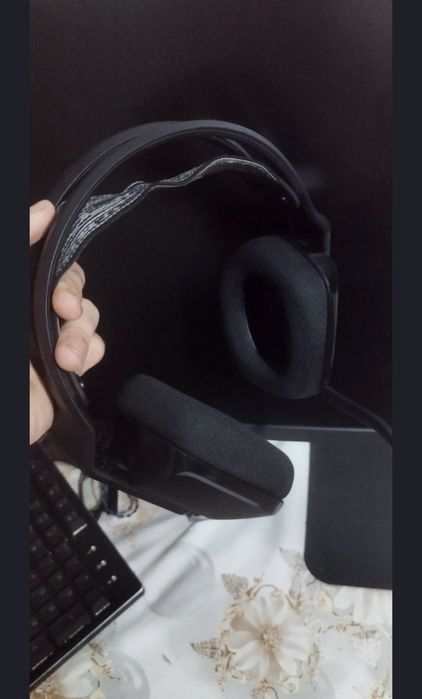 Наушники Logitech g735
