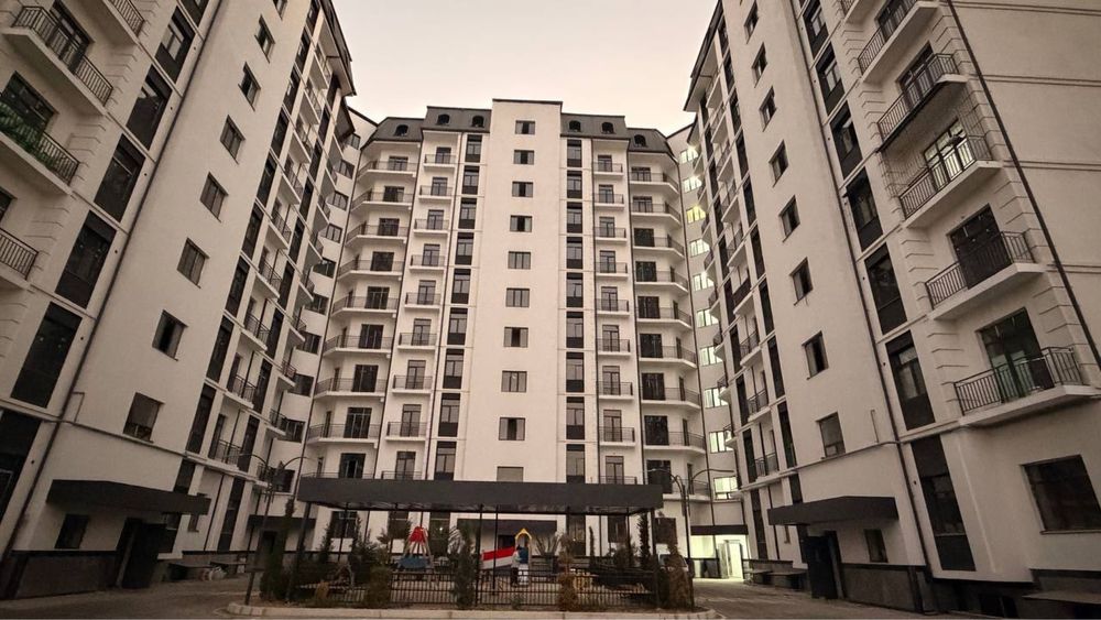 Продается квартира в ЖК obi hayot 54.06 кв срочно