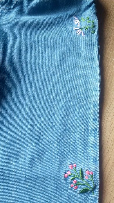 Сини дънки за момиче