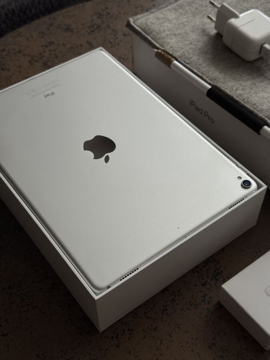 Vand iPad Pro (1st gen) 10.5 inch + Apple Pen