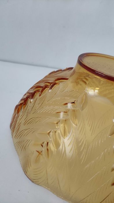 Разкошна фруктиера от кехлибарено стъкло