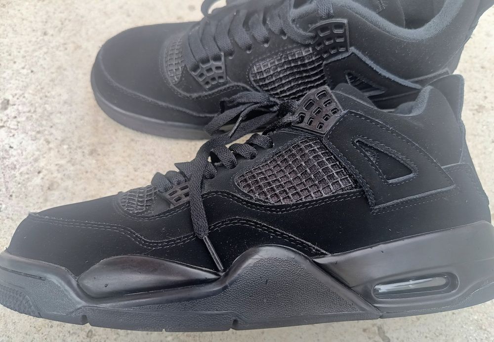 Nike Air jordan 4