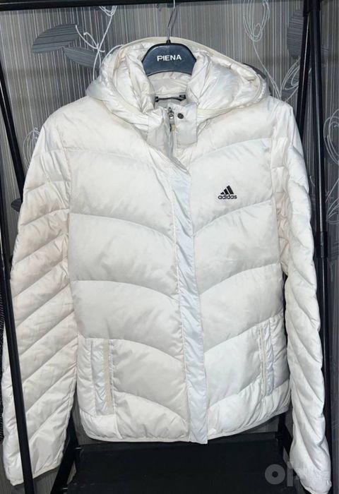 Женская куртка пуховик невесомка Adidas, М/Л, пух, секонд хэнд