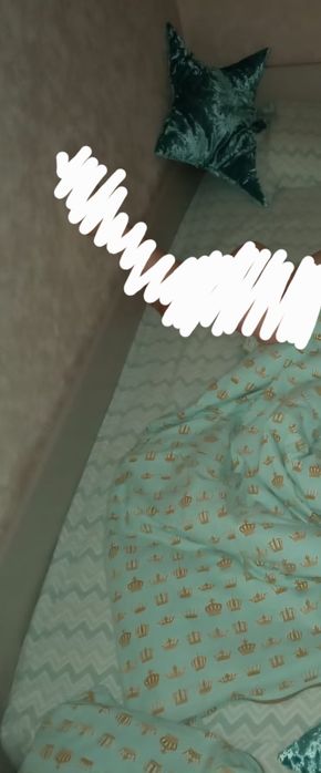 Продам 2 односпальные кровати с матрасами