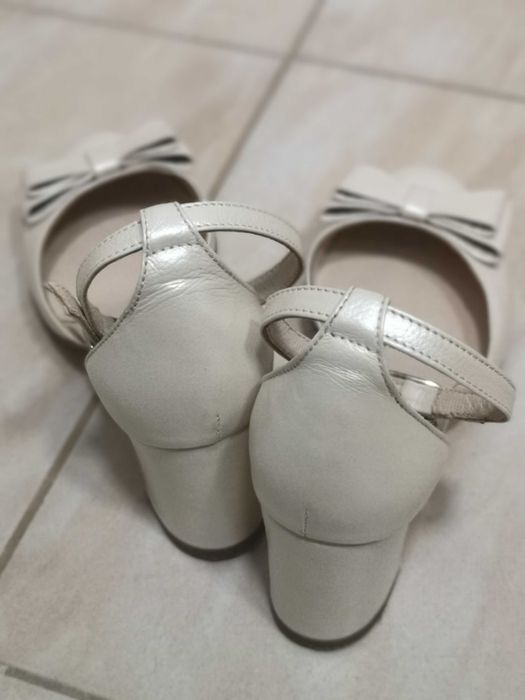 Pantofi de mireasă din piele naturală făcuți pe comandă