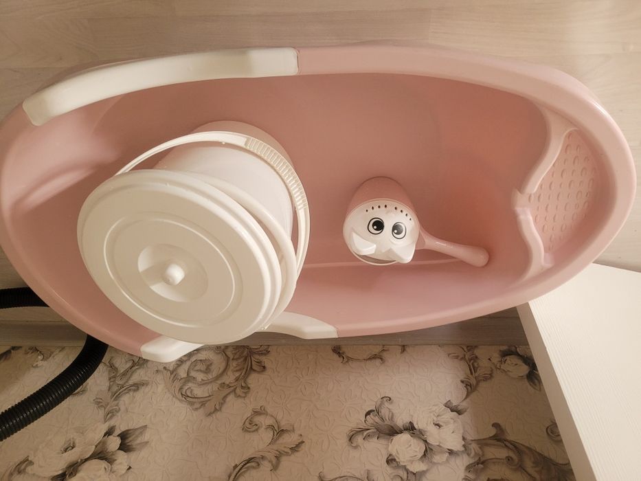 Продам детский набор ванночка