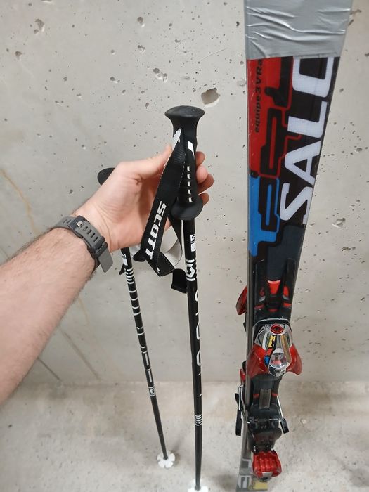 Schiuri Salomon carving 165 cm cu