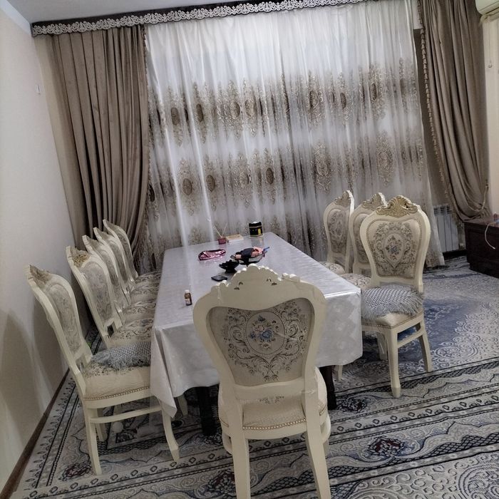 3/6/10 ДУСТЛИК МЕТРО.  85 000